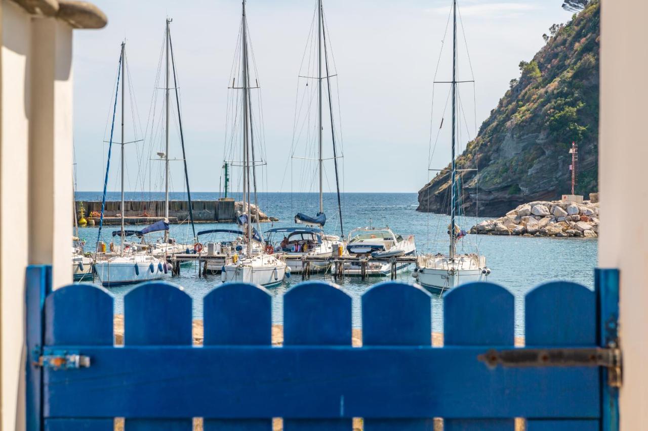 Apartament La Finestra Sul Mare Procida Zewnętrze zdjęcie