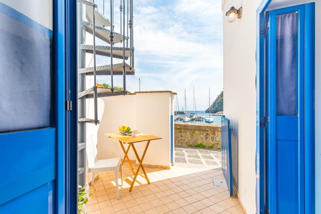 Apartament La Finestra Sul Mare Procida Zewnętrze zdjęcie